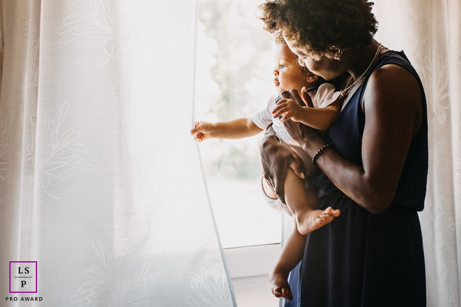 Pyrenees-Orientales Occitanie Mother & son, home photo session