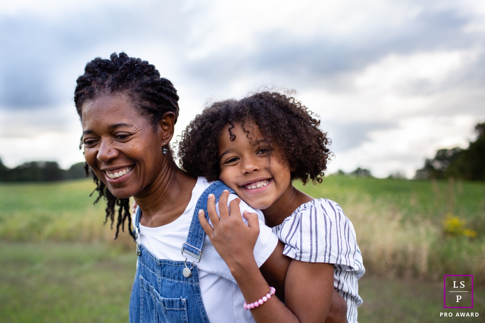 New York - Long Island mother and daughter portrait shoot in the fields