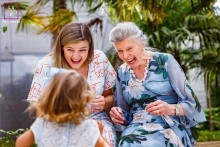 Curitiba Family Lifestyle portrait with a girl playing with great grandmother and mother