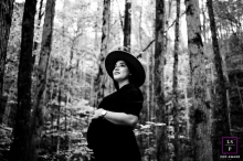 Knoxville maternity lifestyle Black and white portrait in the forest Knoxville maternity lifestyle Black and white portrait in the forest