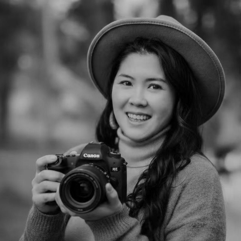 Portrait of Wanying Li – Lifestyle Photographer in North Rhine-Westphalia, Germany