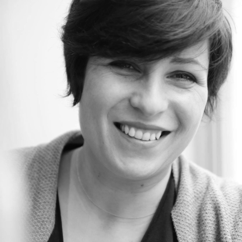 Studio portrait of Aurore Mottet, a Grand Est, Alsace lifestyle photographer