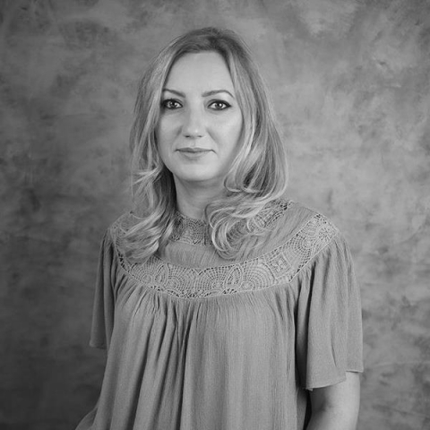 Lifestyle Photographer, Adina Felea - for Romania and Bucharest