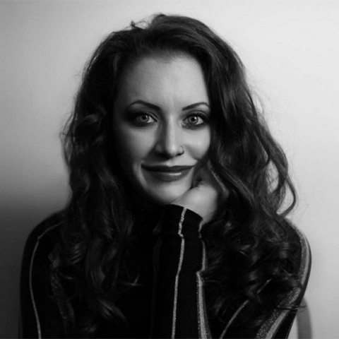 Suzanne Taylor is a lifestyle photographer for Alberta, Canada.