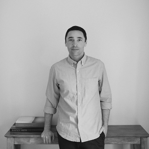 Portrait of Neil Thurston, lifestyle portrait photographer in Nags Head, Outer Banks, North Carolina