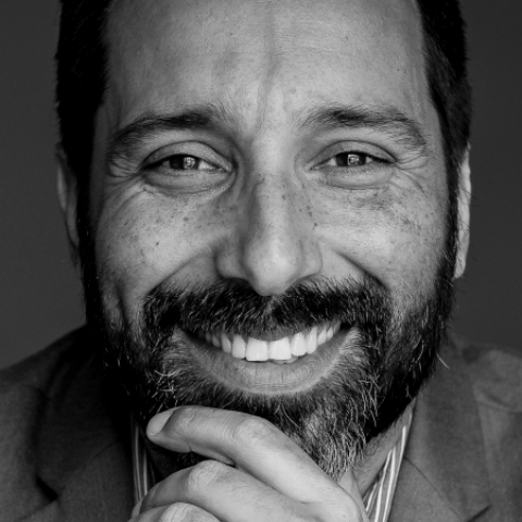 Andre Furtado is a Lifestyle Photographer covering the Porto, Portugal area.