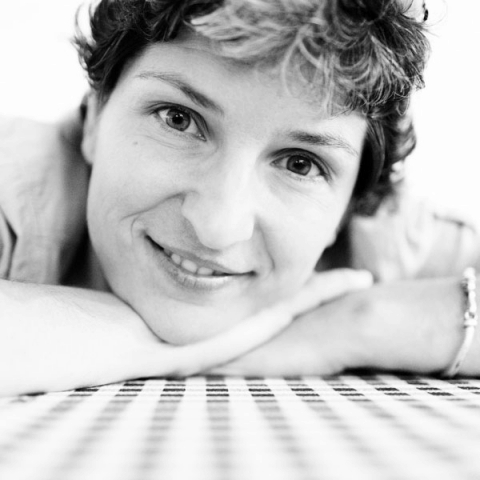 Andreea-Cristina Rau-Neacsu is a Lifestyle Photographer for Romania and Bucharest..