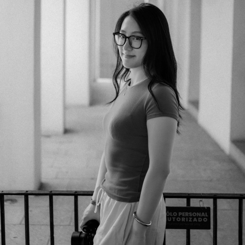 Lifestyle portrait of Catherine Yiwei Lin, Toronto family photographer in Ontario, Canada.